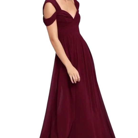 Lulus Make Me Move Burgundy Maxi Dress Size XS Women’s NWT - Picture 2 of 9
